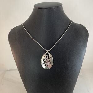 Brighton Mingle Necklace oval scroll